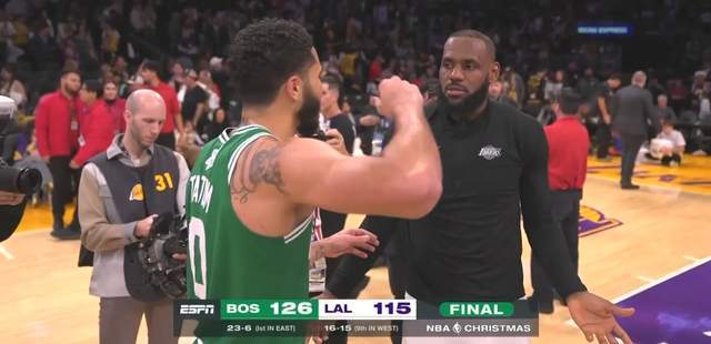 NBA公布上周东西部最佳球员：恩比德、莫兰特分别当选